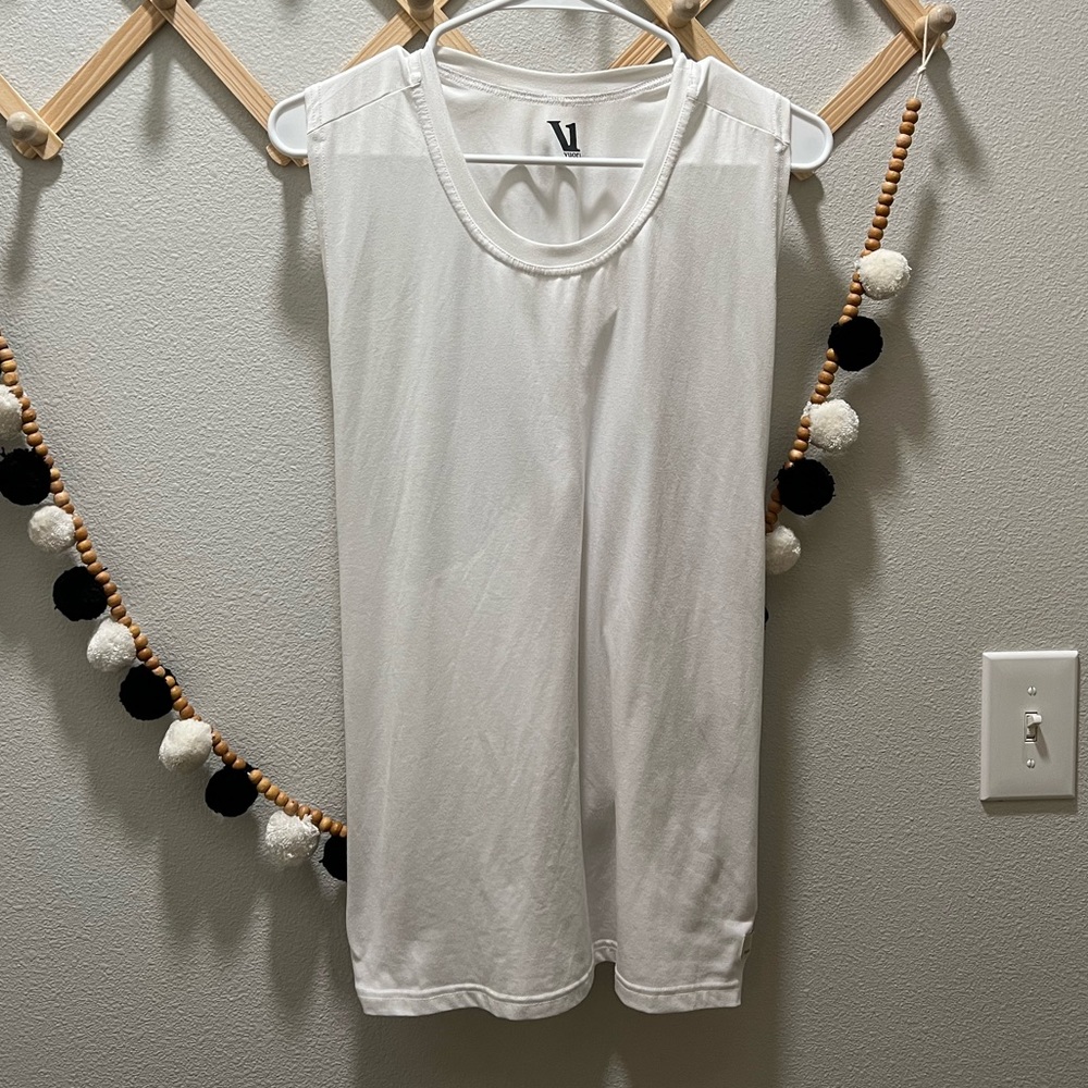 Vuori Twist back Tank